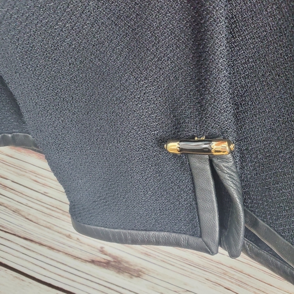 St. John Collection Womens Size 2 Vintage Black Santana Knit Leather Trim Jacket - Picture 10 of 11